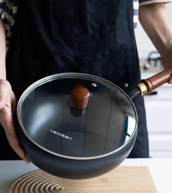 厨房里的品质之选G20同款牛排+手工锻造铁锅让家的味道从好食